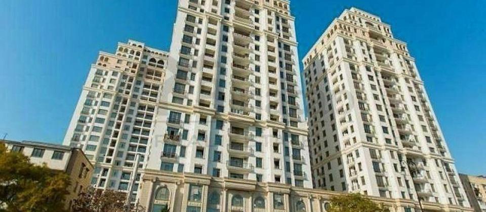 Mirvari Park'da 2 otaqlı mənzil satılır/66 kv.m.
