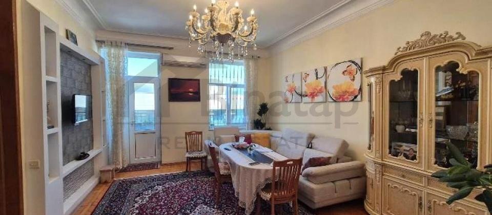 Bulvar və Bayraq Meydanı ilə üzbə üz 3 otaqlı mənzil satılır !!! - 4