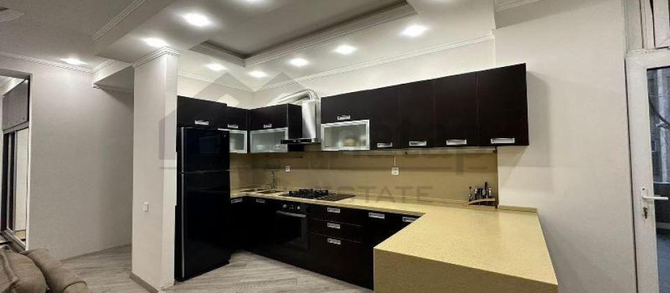 İPOTEKAYA YARARLIDIR !!! Şərq və Yaşıl bazarlarının yanında 4 otaqlı mənzil satılır/125 kv.m. - 4