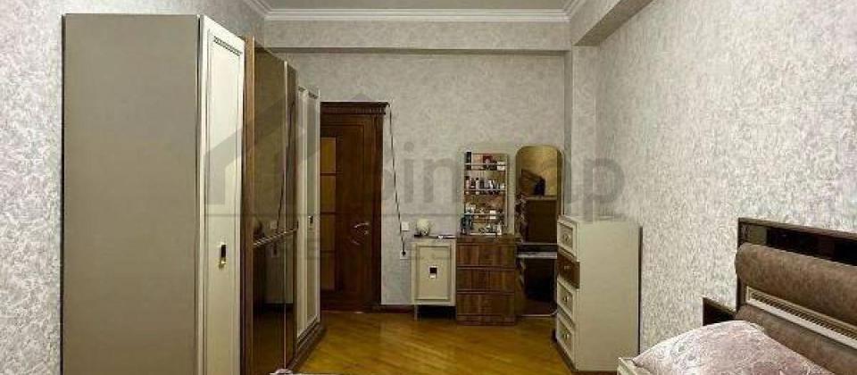 Tusi klinikası və Biznes Universitetinin yanı, 20 Yanvar m/s yaxın 3 otaqlı mənzil satılır/137 kv.m. - 4