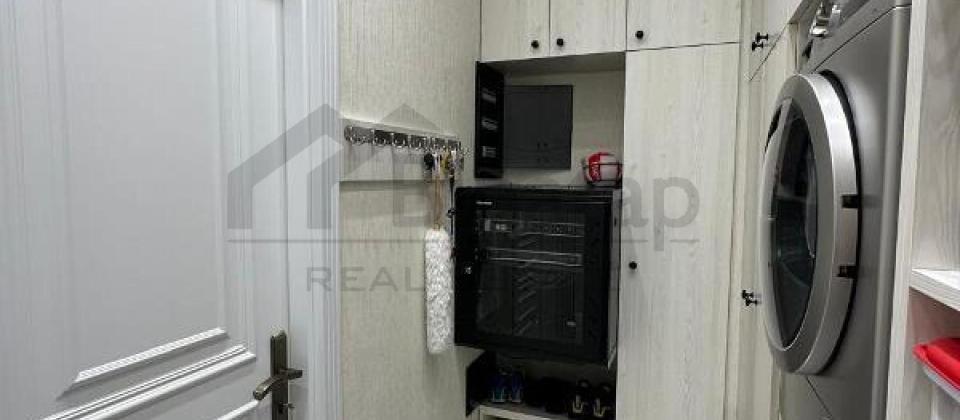 Neftçilər və Xalqlar Dostluğu m/s çox yaxın 4 otaqlı mənzil satılır/180 kv.m. - 12