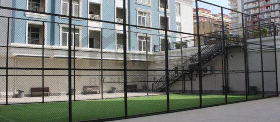 Neftçi baza və Bakı Sağlamlıq Mərkəzinin yanında 2 otaqlı mənzil satılır/86 kv.m. - 14