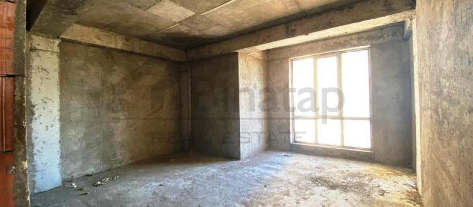 Rəşid Behbudov küçəsində 4 otaqlı təmirsiz mənzil satılır/205 kv.m. - 4