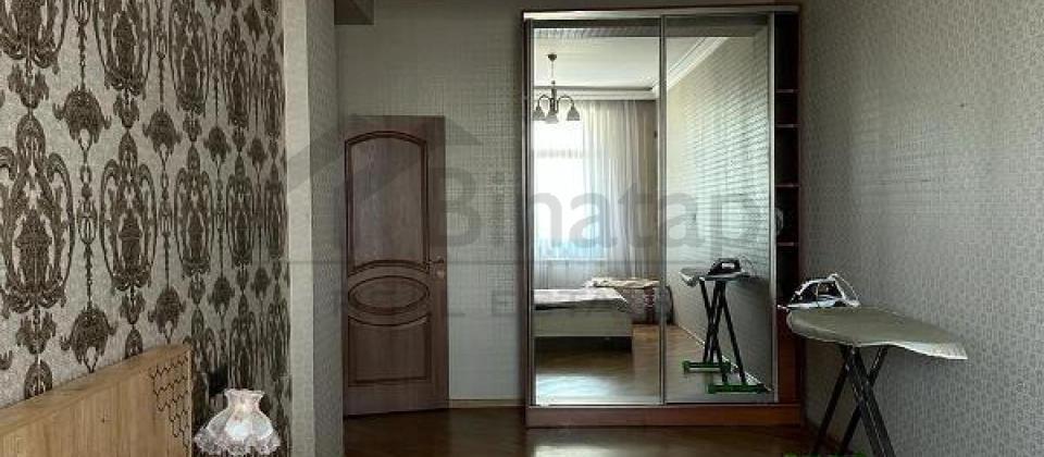 Şərifzadə küçəsi, Musabəyov parkının yanında 2 otaqlı mənzil satılır/70 kv.m. - 13