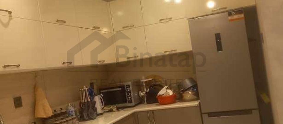 Şərq bazarı və Təhsil Nazirliyinə yaxın 3 otaqlı mənzil satılır/85 kv.m. - 4