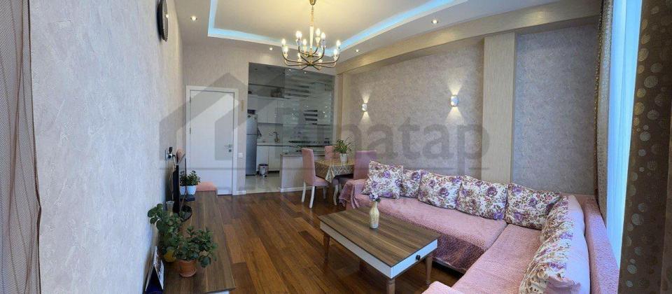 8 Noyabr m/s'na yaxın məsafədə 2 otaqlı mənzil satılır/50 kv.m. - 2