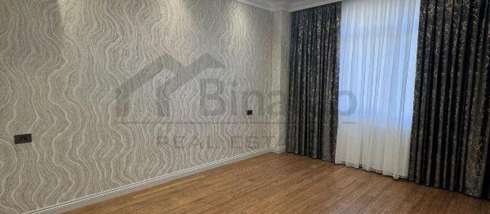 Elmlər Akademiyası, Musabəyov parkının yanında 4 otaqlı mənzil satılır/140 kv.m. - 2