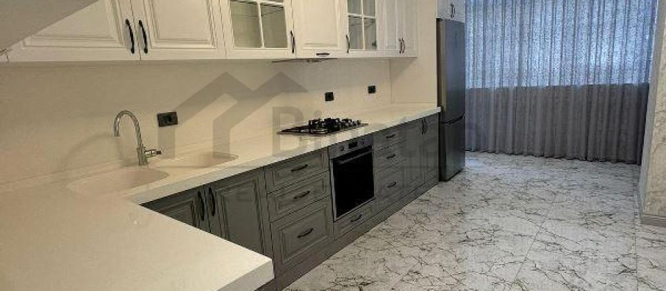 Elmlər Akademiyası, Musabəyov parkının yanında 4 otaqlı mənzil satılır/140 kv.m. - 5