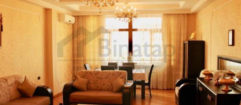 Space tv və Elmlər Akademiyası m/s yaxın 3 otaqlı mənzil satılır/147 kv.m. - 2