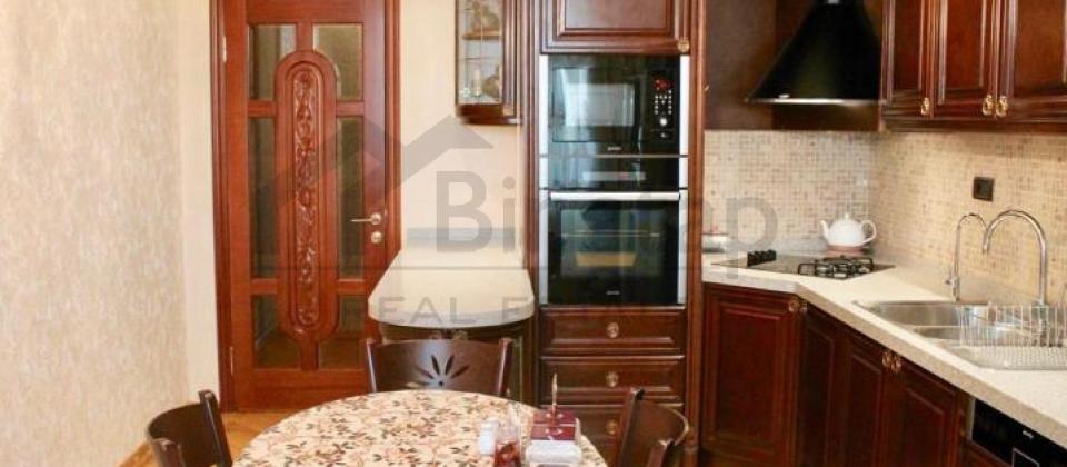 Space tv və Elmlər Akademiyası m/s yaxın 3 otaqlı mənzil satılır/147 kv.m. - 13