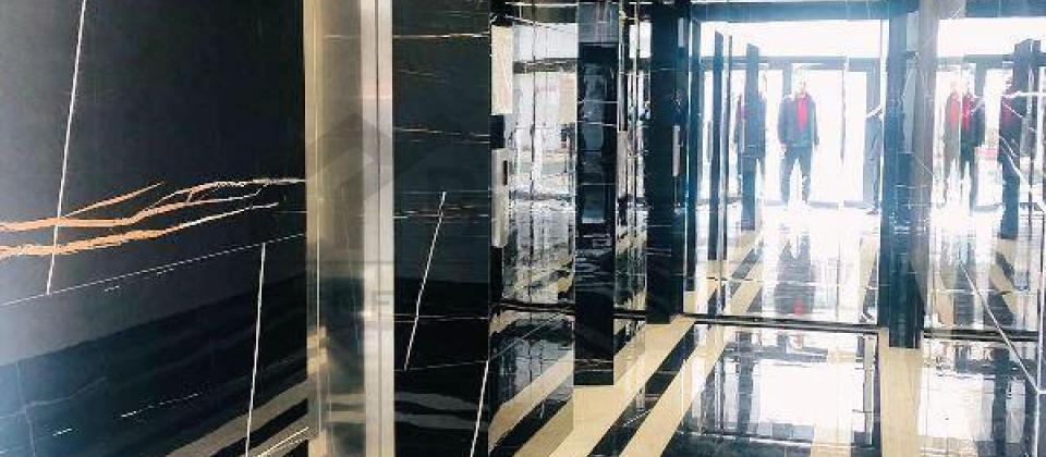 28 May m/s yaxın məsafədə 4 otaqlı mənzil satılır/210 kv.m. - 3