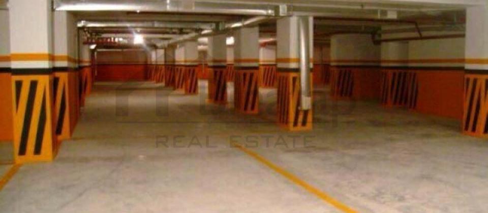 28 May m/s yaxın məsafədə 4 otaqlı mənzil satılır/210 kv.m. - 10