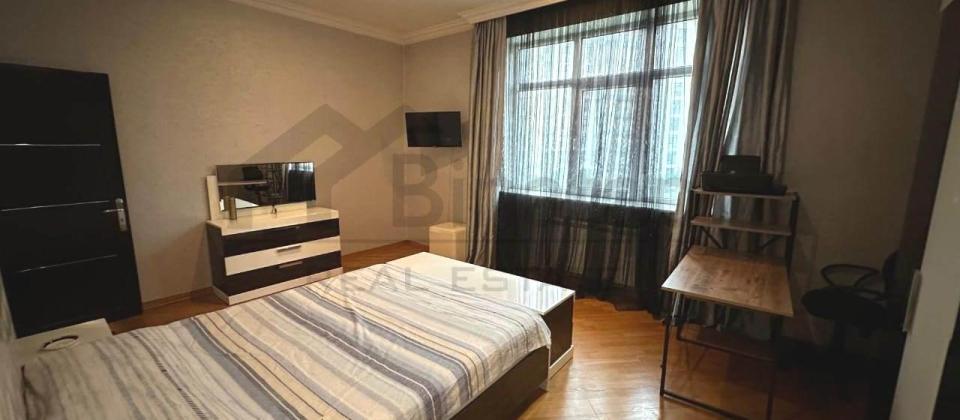 Elmlər Akademiyası, Musabəyov parkının yanında 3 otaqlı mənzil satılır/128 kv.m. - 4