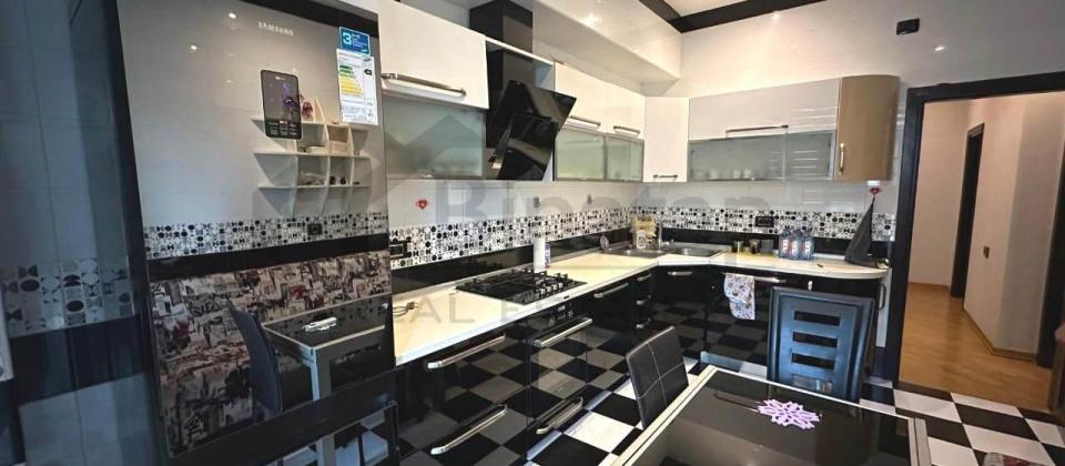 Elmlər Akademiyası, Musabəyov parkının yanında 3 otaqlı mənzil satılır/128 kv.m. - 9