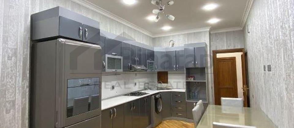 9cu mkrn, Zərifə Əliyeva parkının yanında 2 otaqlı mənzil satılır/94 kv.m. - 5