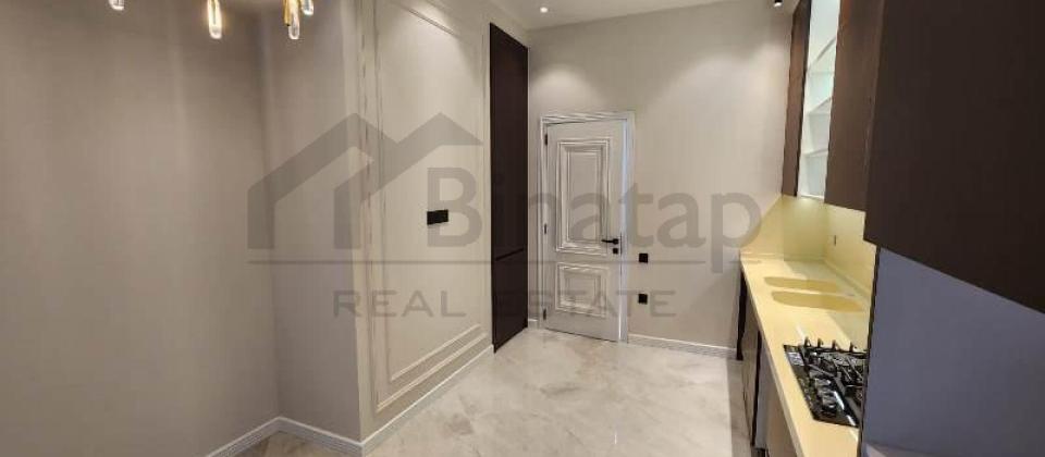 Elmlər Akademiyası m/s, Renessans Palace'da 3 otaqlı mənzil satılır/118 kv.m. - 10