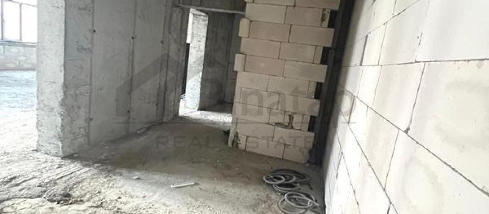 Azadlıq prospekti, World Schoolun yanında 2 otaqlı mənzil satılır/108 kv.m. - 10