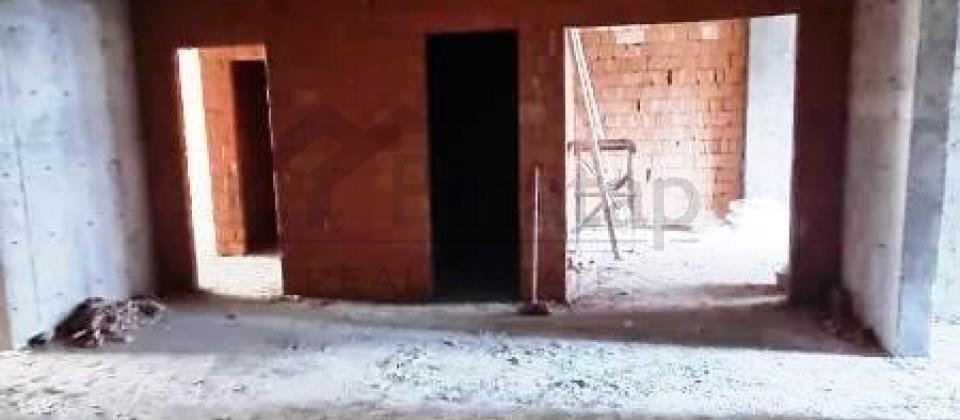 Təhsil Nazirliyinin yanında 3 otaqlı mənzil satılır/121 kv.m. - 13