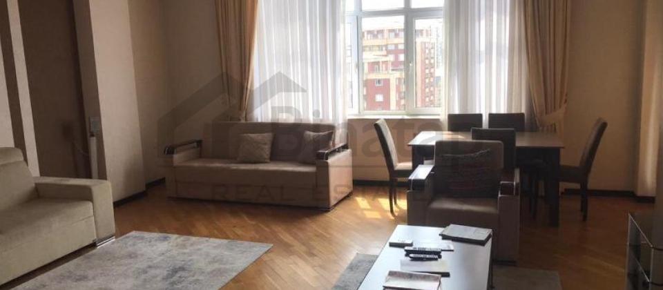 KİRAYƏ VERİLİR..! Türk Səfirliyinin arxasında yerləşir/3 otaq, 141 kv.m. - 2