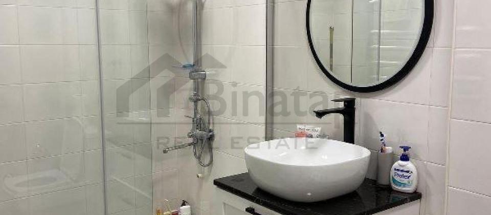 Bakı Sağlamlıq mərkəzinin yanında 2 otaqlı mənzil satılır/85 kv.m. - 13