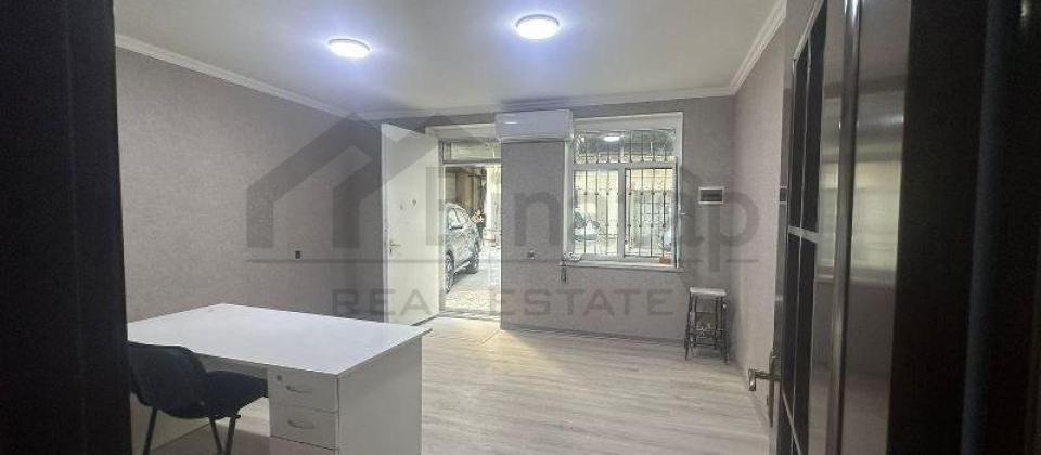 OFİS İCARƏYƏ VERİLİR !!! Hesablama Palatasının yanı/55 kv.m. - 3