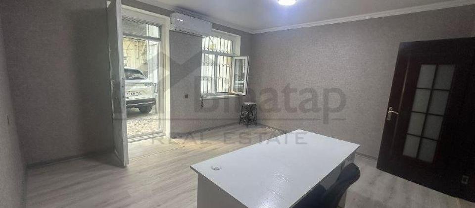 OFİS İCARƏYƏ VERİLİR !!! Hesablama Palatasının yanı/55 kv.m. - 4