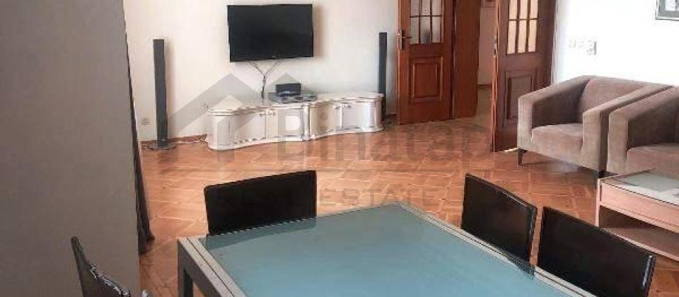 Nəriman Nərimanov heykəlinin yanında 3 otaqlı mənzil kirayə verilir/137 kv.m. - 2
