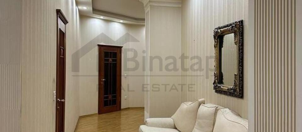 28 May m/s yanında 4 otaqlı mənzil satılır/221 kv.m. - 10