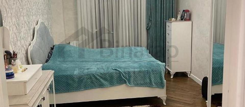 Tibb Universitetinin yanında 4 otaqlı mənzil satılır/205 kv.m. - 6