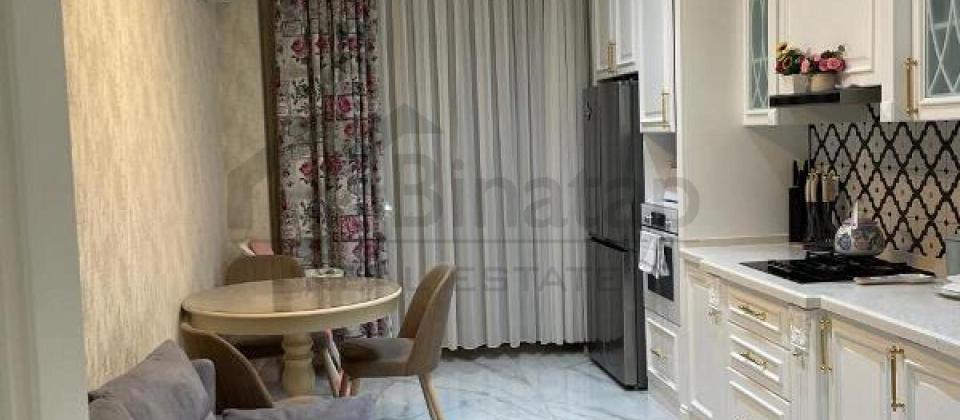 Tibb Universitetinin yanında 4 otaqlı mənzil satılır/205 kv.m. - 7