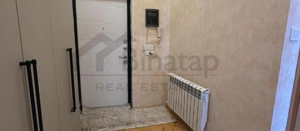 Heydər Əliyev mərkəzinin yanıda 2 otaqlı mənzil satılır/93.3 kv.m. - 12