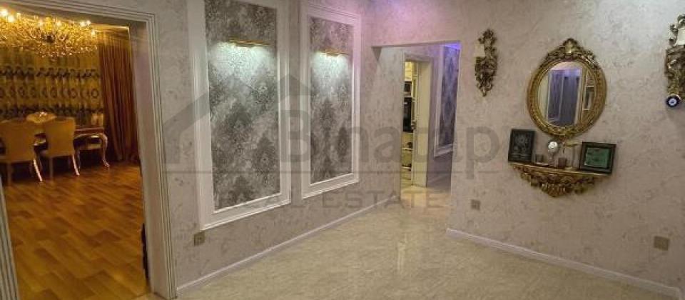 Yaşıl Ada uşaq bağçasının yanı, 8 Noyabr m/s yaxın 3 otaqlı mənzil satılır/135 kv.m. - 9