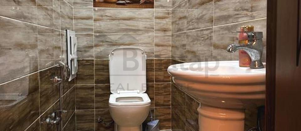 Yeni Yasamal, Albalı uşaq bağçasının yanında 3 otaqlı mənzil satılır/135 kv.m. - 15