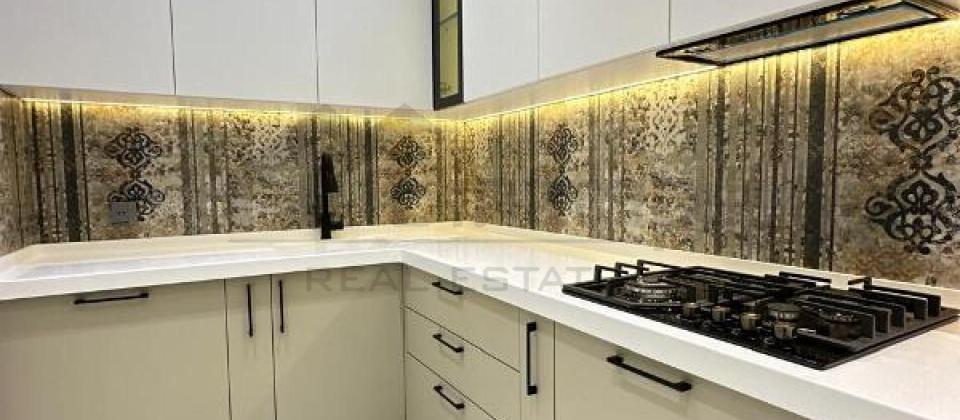 Olimpik Star və Niaqara restoranının yanında 2 otaqlı mənzil satılır/62 kv.m. - 10