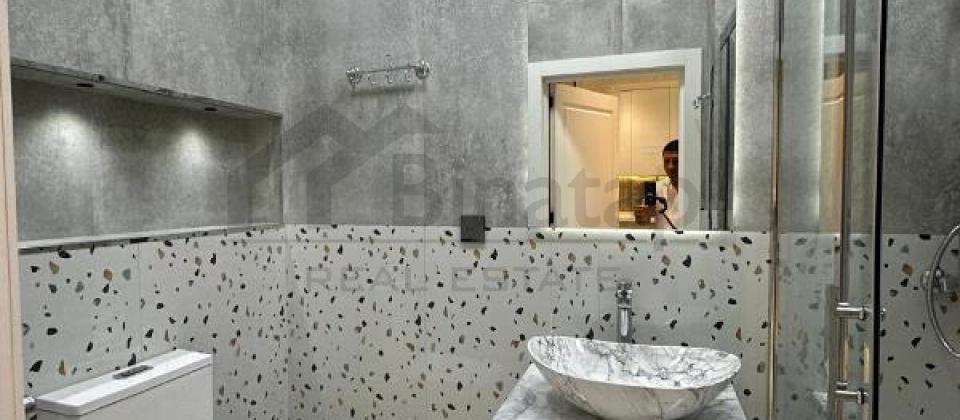 Olimpik Star və Niaqara restoranının yanında 2 otaqlı mənzil satılır/62 kv.m. - 12