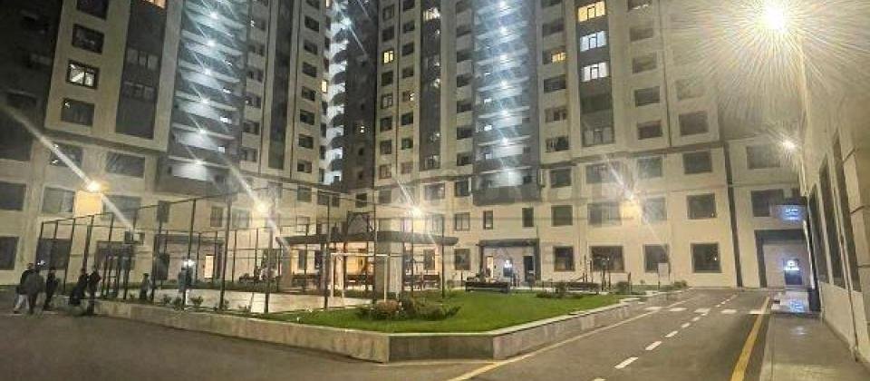8 Noyabr m/s'na yaxın məsafədə 3 otaqlı mənzil satılır/138 kv.m. - 4