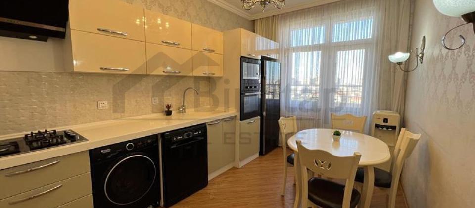 Heydər Əliyev Mərkəzinin yanında 2 otaqlı mənzil satılır/61 kv.m. - 8