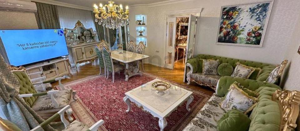 Elmlər Akademiyası m/s, Yasamal Parkının yanında 4 otaqlı dupleks mənzil satılır/165 kv.m. - 2