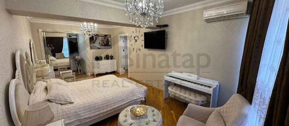 Elmlər Akademiyası m/s, Yasamal Parkının yanında 4 otaqlı dupleks mənzil satılır/165 kv.m. - 4