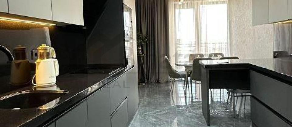 Ağ Şəhər Kompleksi, Sea Towerdə 3 otaqlı mənzil kirayə verilir/160 kv.m. - 10