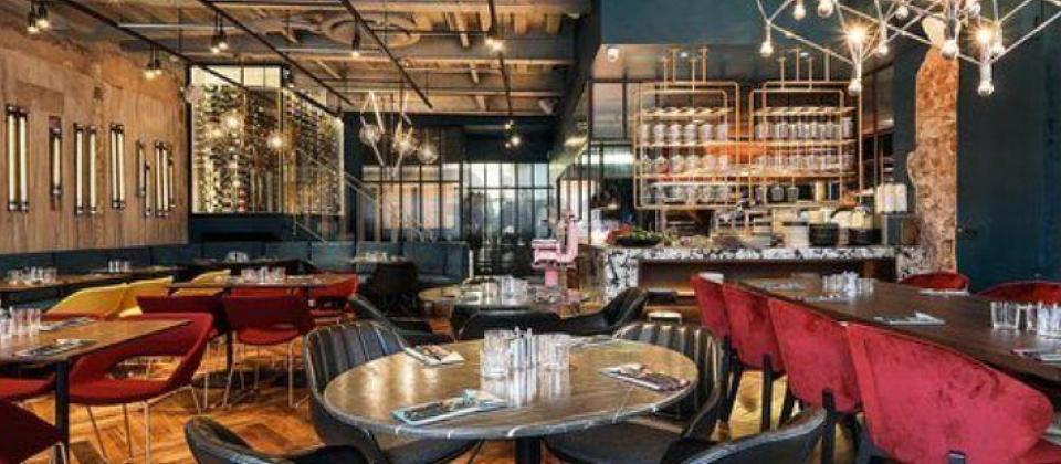 Obyekt satılır..! Hüseyn Cavid prospektində yerləşir/368 kv.m. - 3