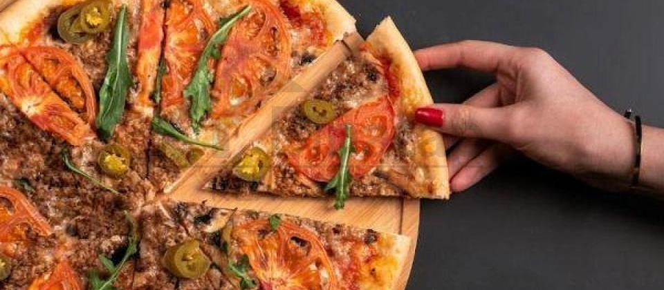 Obyekt satılır..! Hüseyn Cavid prospektində yerləşir/368 kv.m. - 8