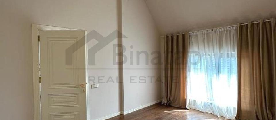 8 Noyabr m/s yanında 2 otaqlı mənzil satılır/72 kv.m. - 9