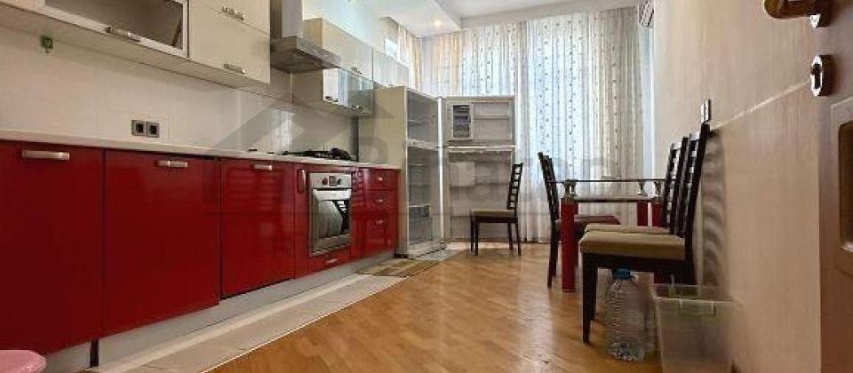 6cı parallel küçəsi, Nizami m/s yaxın məsafədə 3 otaqlı mənzil satılır/154 kv.m. - 9