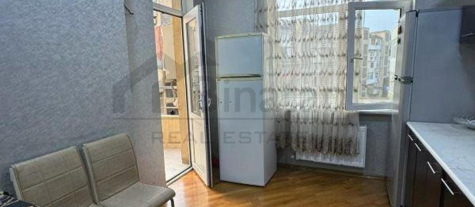 İnşaatçılar prospekti, 16№li Poliklinikanın yanında 3 otaqlı mənzil satılır/123 kv.m. - 5