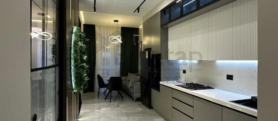 Azadlıq prospekti, Bakı Sağlamlıq Mərkəzinin yanında 3 otaqlı mənzil satılır/156 kv.m. - 8