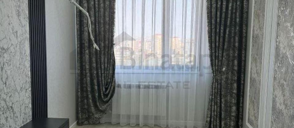 20 Yanvar və İnşaatçılar m/s yaxın məsafədə qanuni 2 otaqlı mənzil satılır/77 kv.m. - 3