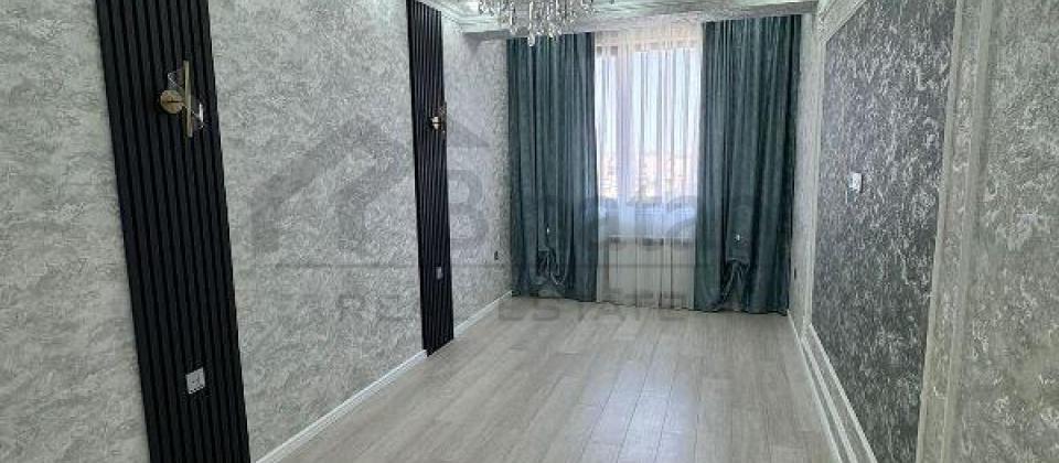 20 Yanvar və İnşaatçılar m/s yaxın məsafədə qanuni 2 otaqlı mənzil satılır/77 kv.m. - 5