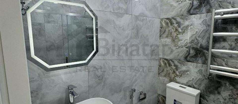 20 Yanvar və İnşaatçılar m/s yaxın məsafədə qanuni 2 otaqlı mənzil satılır/77 kv.m. - 14