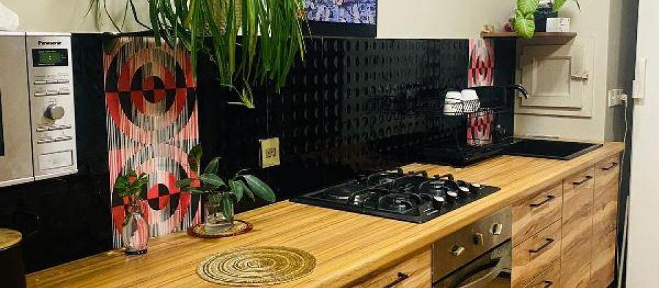 8 Noyabr m/s yanında 3 otaqlı mənzil satılır/115 kv.m. - 12